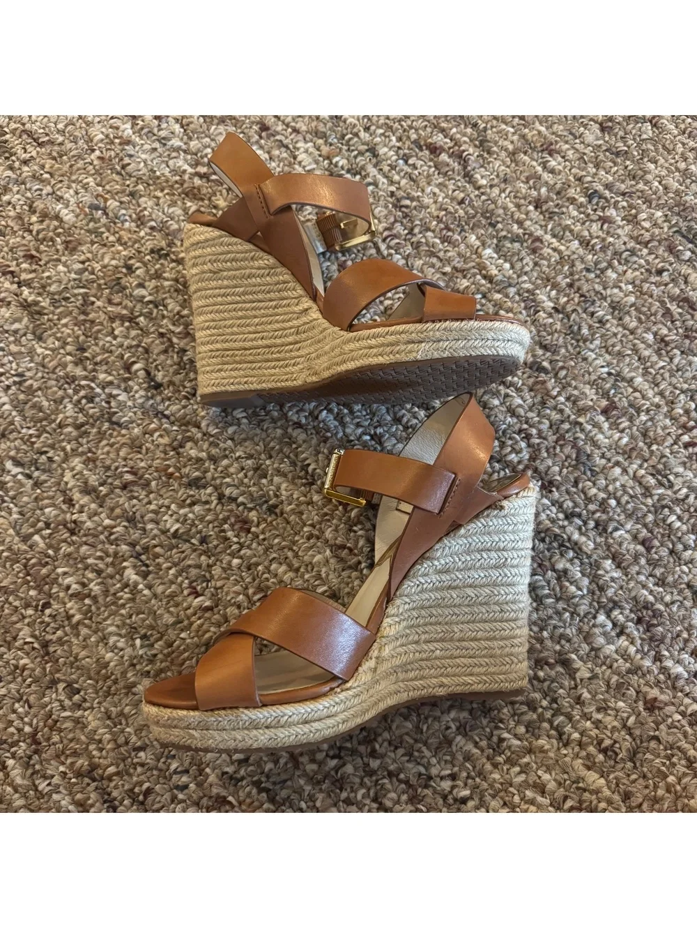 Women’s Michael Kors Wedge Sandals Brown Leather Strap Size 7M Medium Width